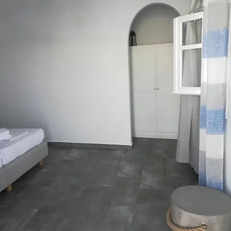 Markos Rooms&studios